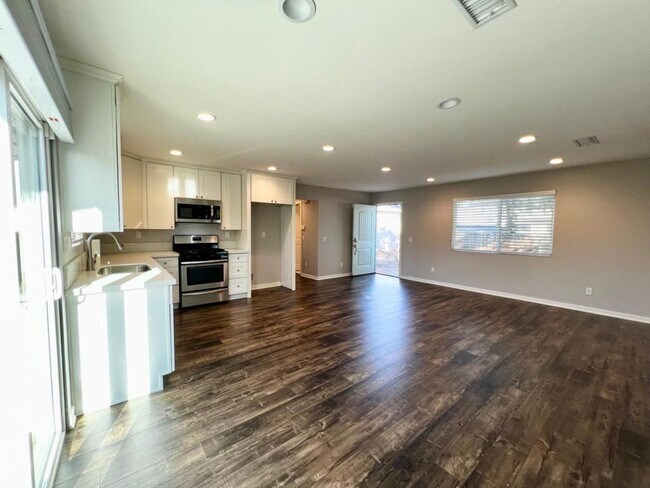Foto del edificio - 13971 Weidner St