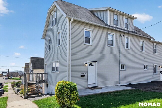 Foto del edificio - 54 Dawson Ave