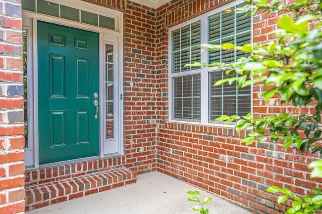 Building Photo - 535 Lighthorse Cir