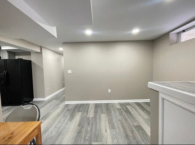 Building Photo - 11206 Golden Meadow Ct