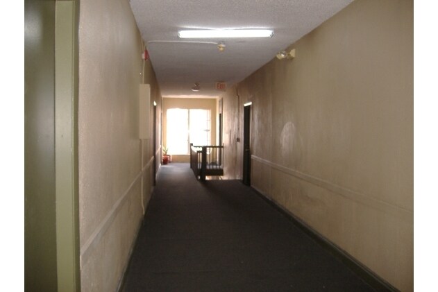 Foto del edificio - 301 SW 10th Ave
