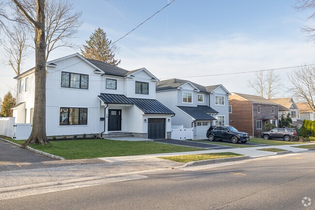 As historic as Port Washington is, there are new constructions like these on Prospect Avenue.