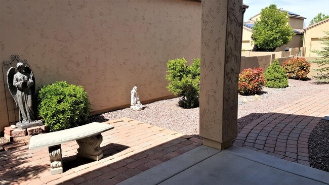 Foto del edificio - 1149 Hobble Strap Ln