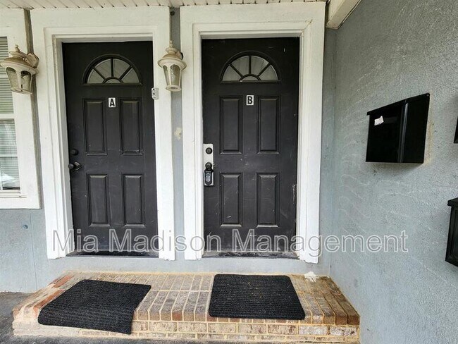 Foto del edificio - 1129 E Bolton St