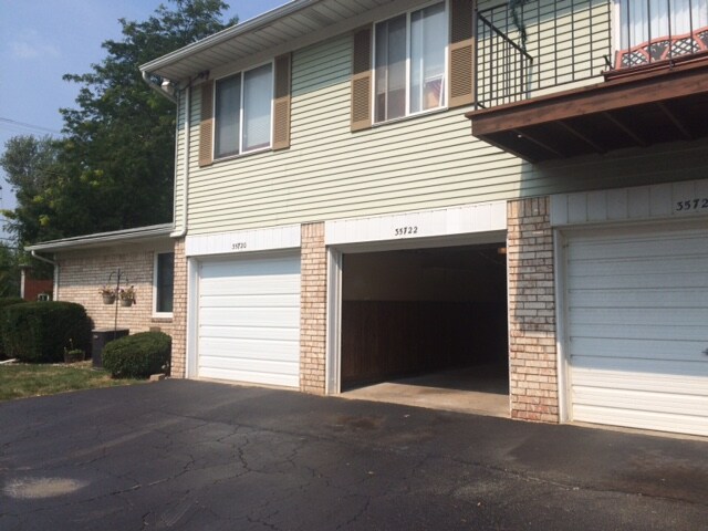 Foto principal - 35622 Union Lake Rd