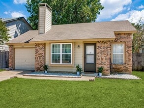 Building Photo - 4612 Waterway Dr N