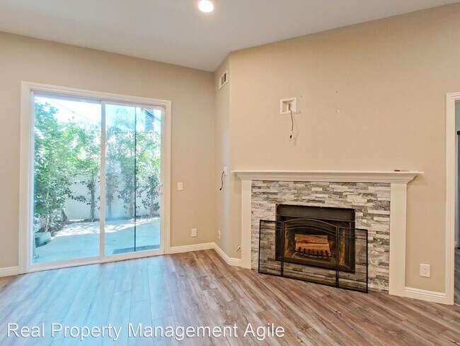 Building Photo - 2 br, 2 bath House - 24366 Sage Ct #247