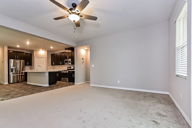 Foto del edificio - 4340 Latitude Valley Ct