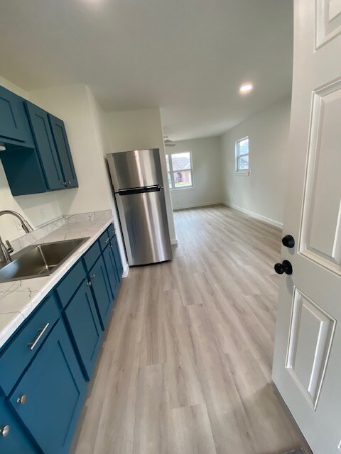 Foto del edificio - 1231 E Bryan Ave