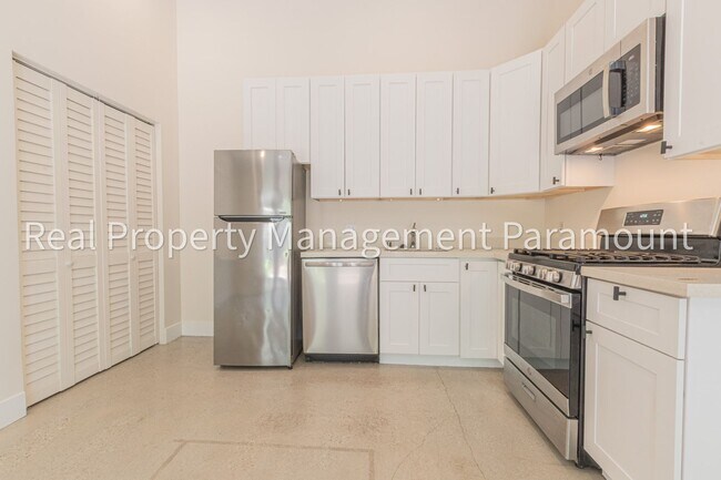 Foto del edificio - 8573 Horner St