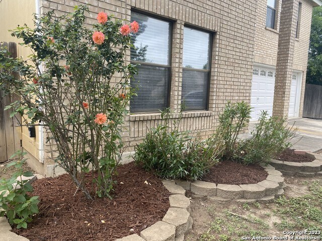 Building Photo - 1615 Perryton
