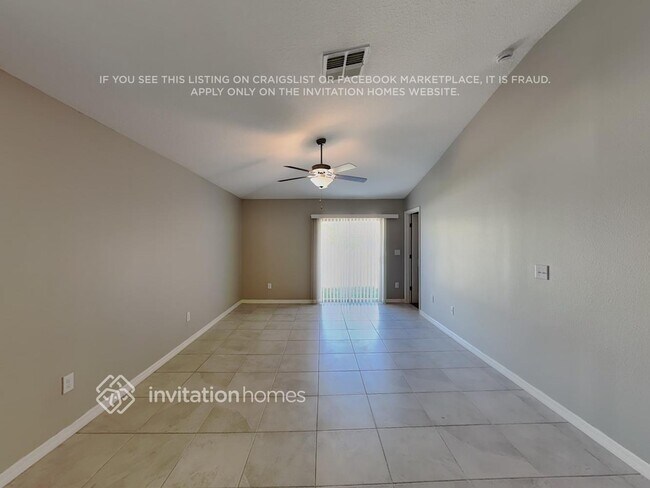 Foto del edificio - 2204 Jungle Dr