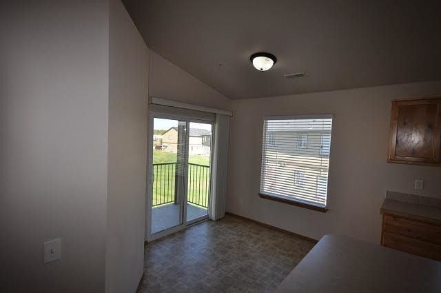 Building Photo - 2108 E Whispering Willow Ln