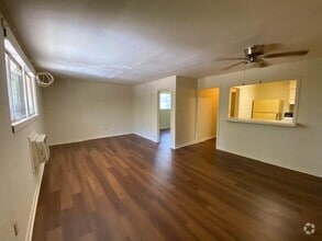 Building Photo - 2783 Iowa St
