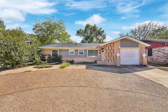 Primary Photo - 4226 Fernwood Dr