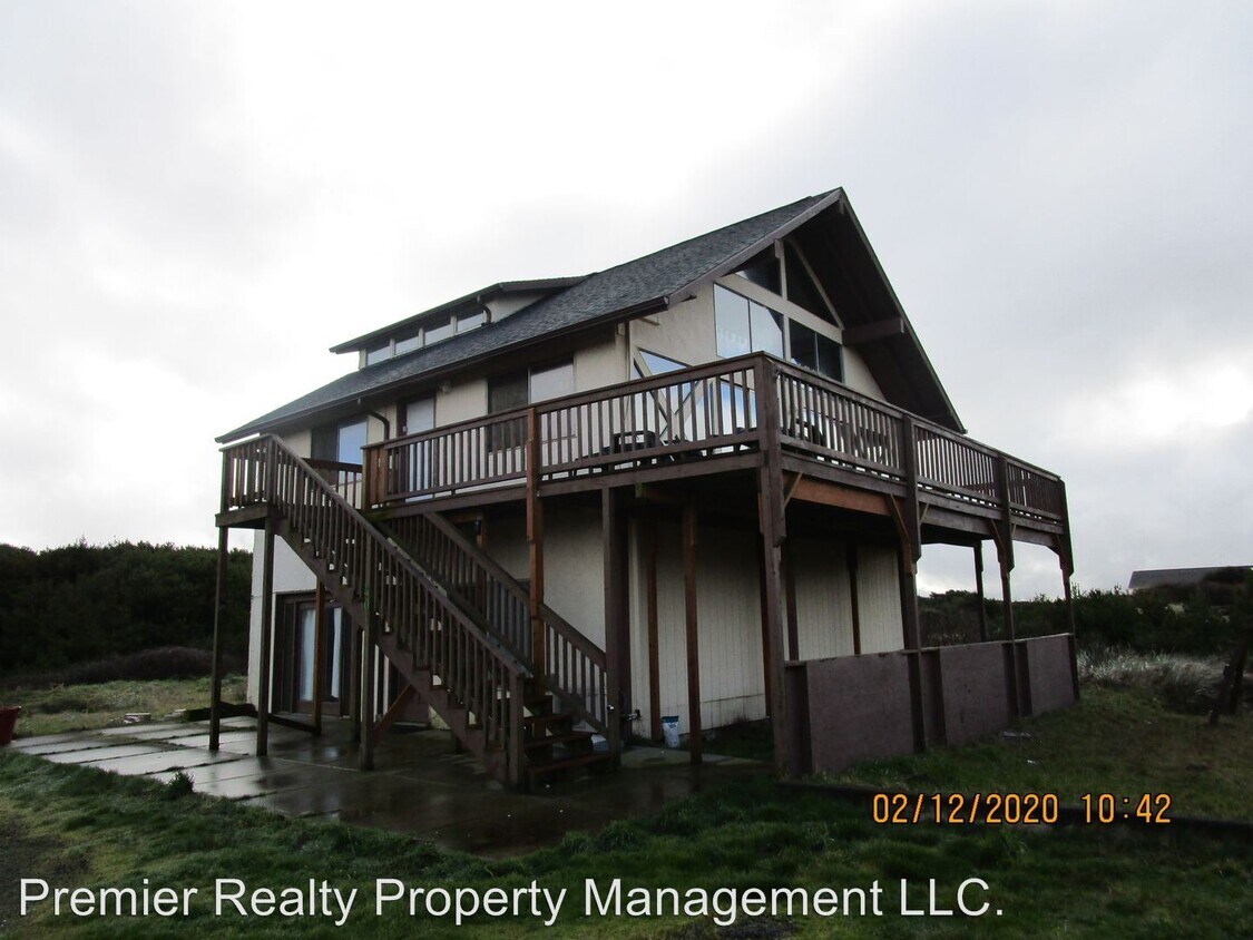 Primary Photo - 2 br, 2 bath House - 401 W Bonge