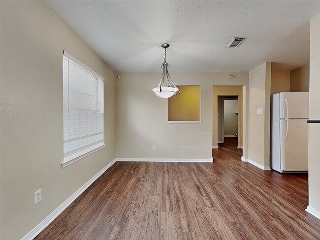 Foto del edificio - 12406 Westwold Dr