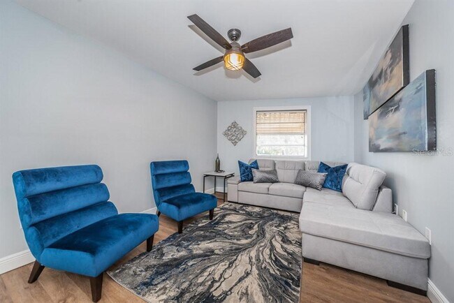 Foto del edificio - 459 Main St