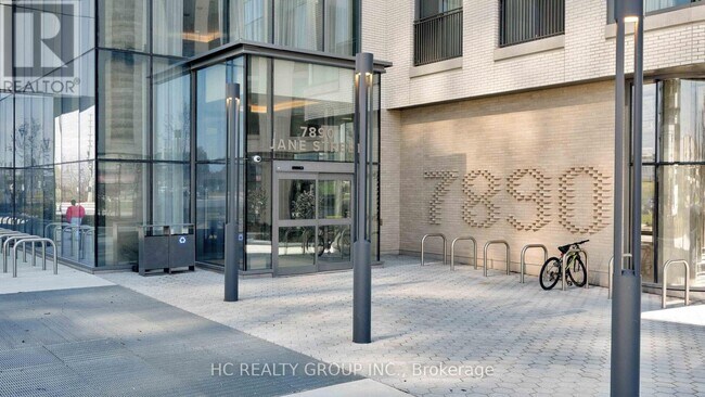 Photo du bâtiment - 7890 Jane St