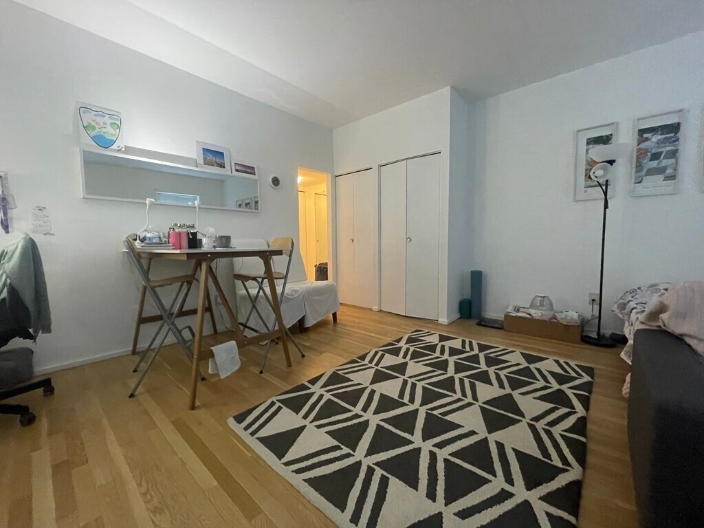 24 Bowdoin St Unit 2D, Boston, MA 02114 Apartments in Boston, MA