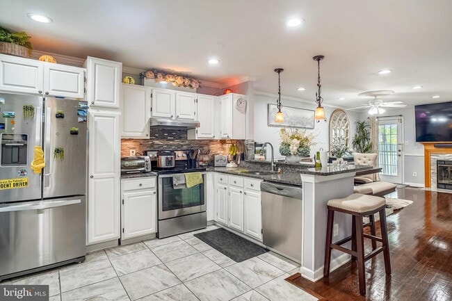 Building Photo - 12179 Flag Harbor Dr