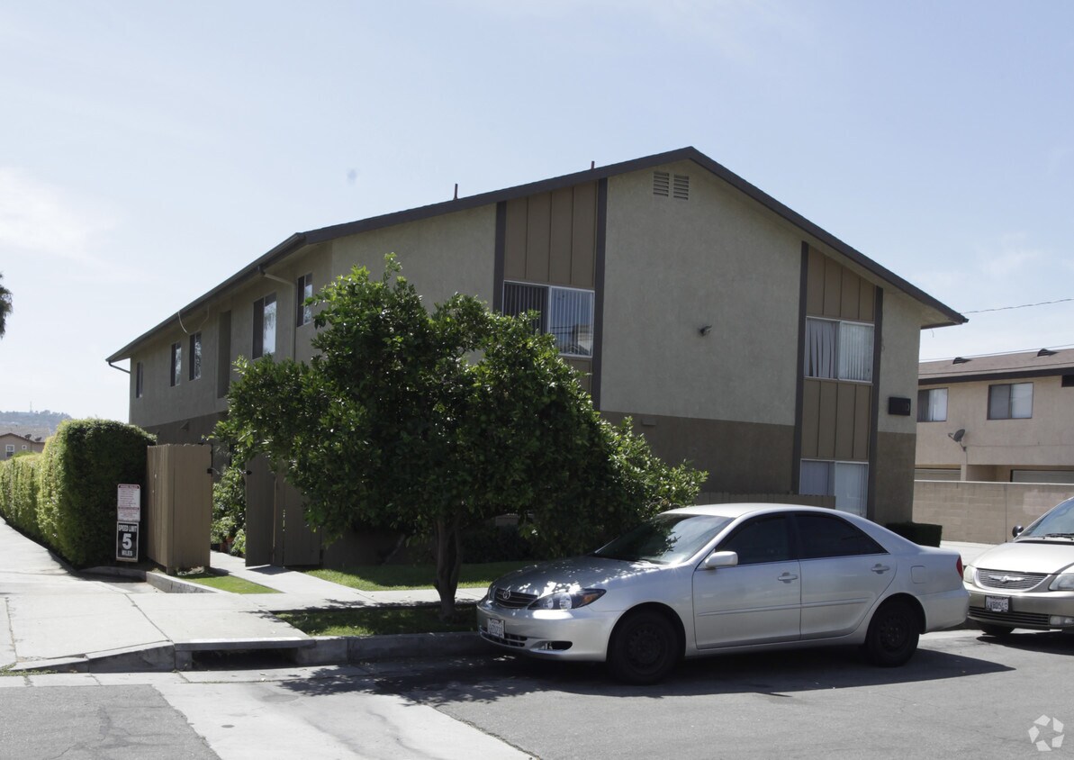 Foto del edificio - 1330 Hillandale Ave