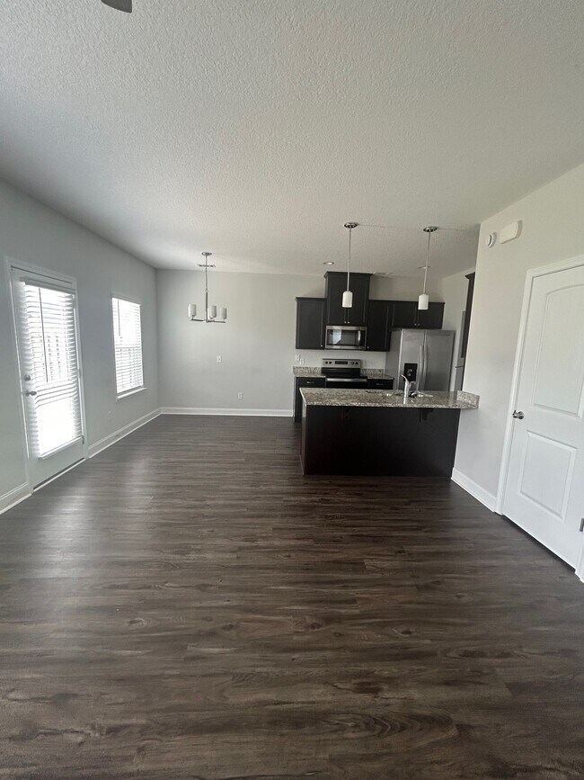 Foto del edificio - 864 Grayson Ave