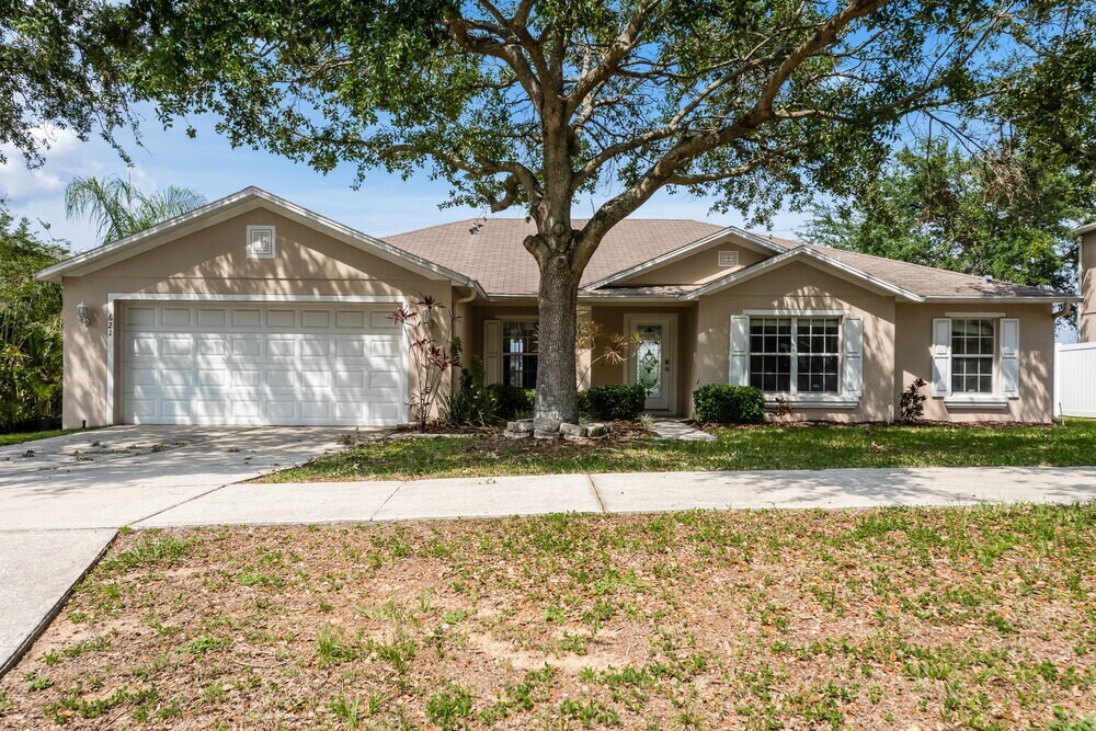 Foto principal - 621 Skyridge Rd