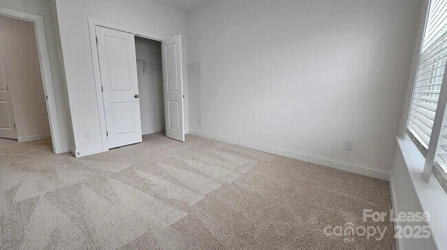 Foto del edificio - 9217 Walnut Hl Rd NW
