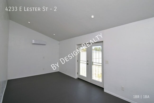 Building Photo - Renovated 1 Bed 1 Bath Casita Guest House ...