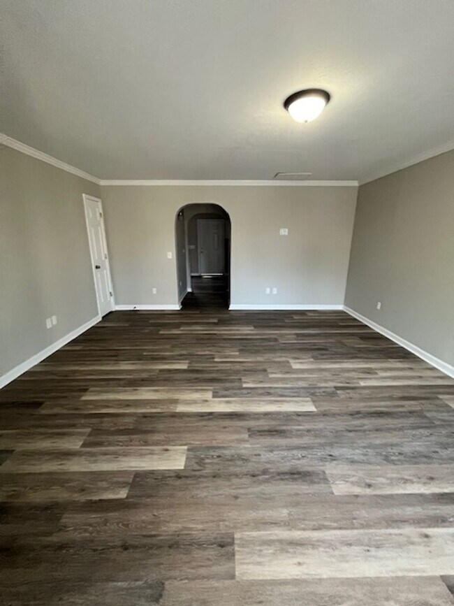 Foto del edificio - 820 Charles Ave