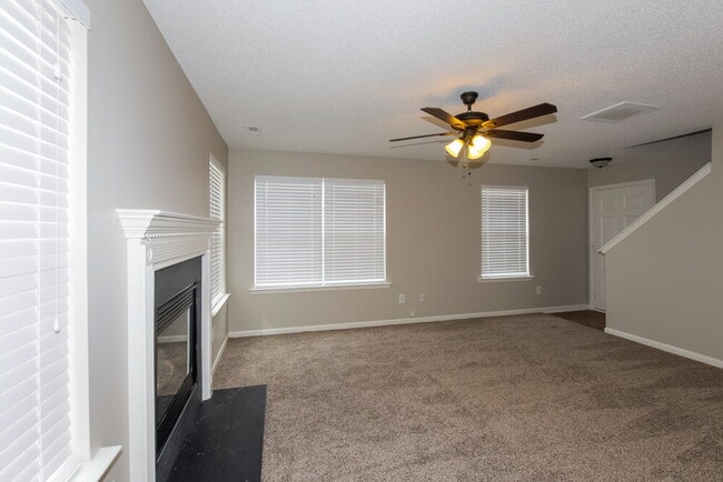 Building Photo - 3092 Teton Dr