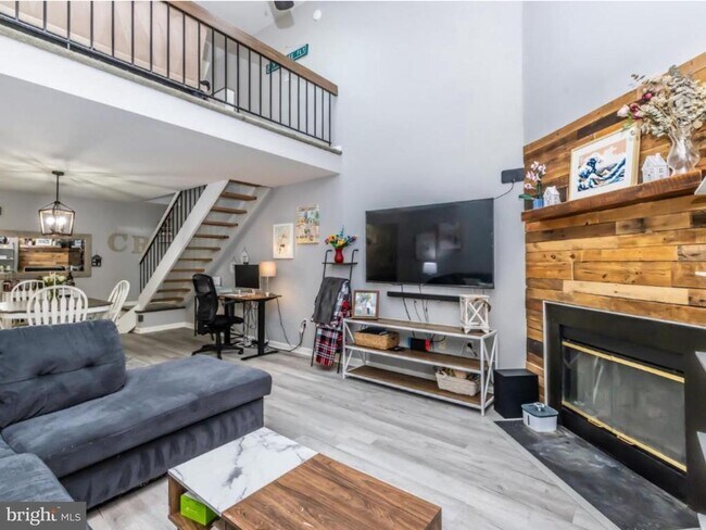 Foto del edificio - 430 Westridge Dr