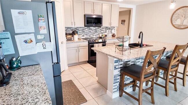 Foto del edificio - 16758 Carlton Pond St