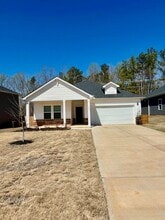 Building Photo - 503 Yellowstone Trl