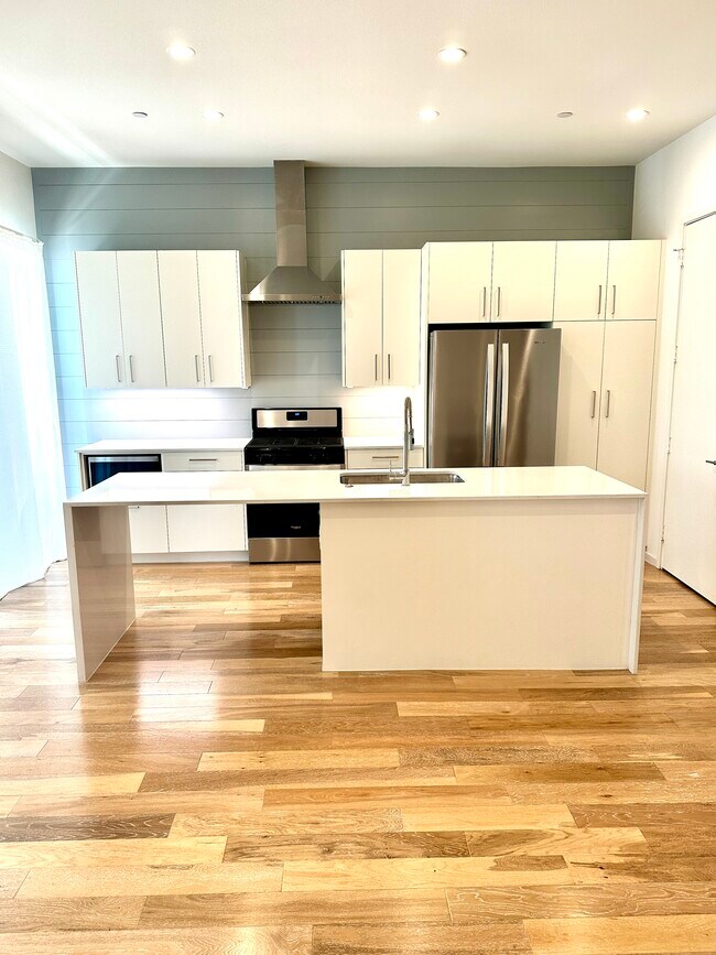 Foto del edificio - 3812 San Jacinto St