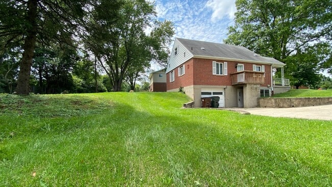 Building Photo - 4185 Crystal View Ct