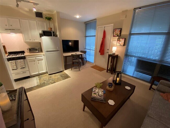 Foto del edificio - 1901 Whitney St