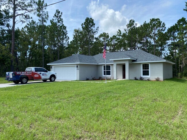 Foto del edificio - 6110 SW 154th Lane Rd