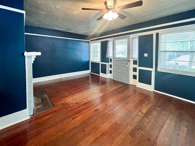 Foto del edificio - 312 NE 2nd Ave