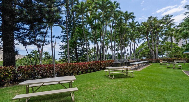 Foto del edificio - Makaha Valley Towers Studio