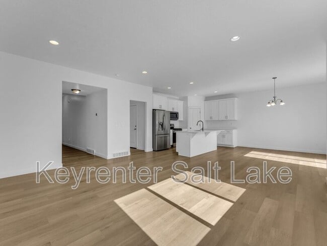 Foto del edificio - 8729 Park Slope Ln