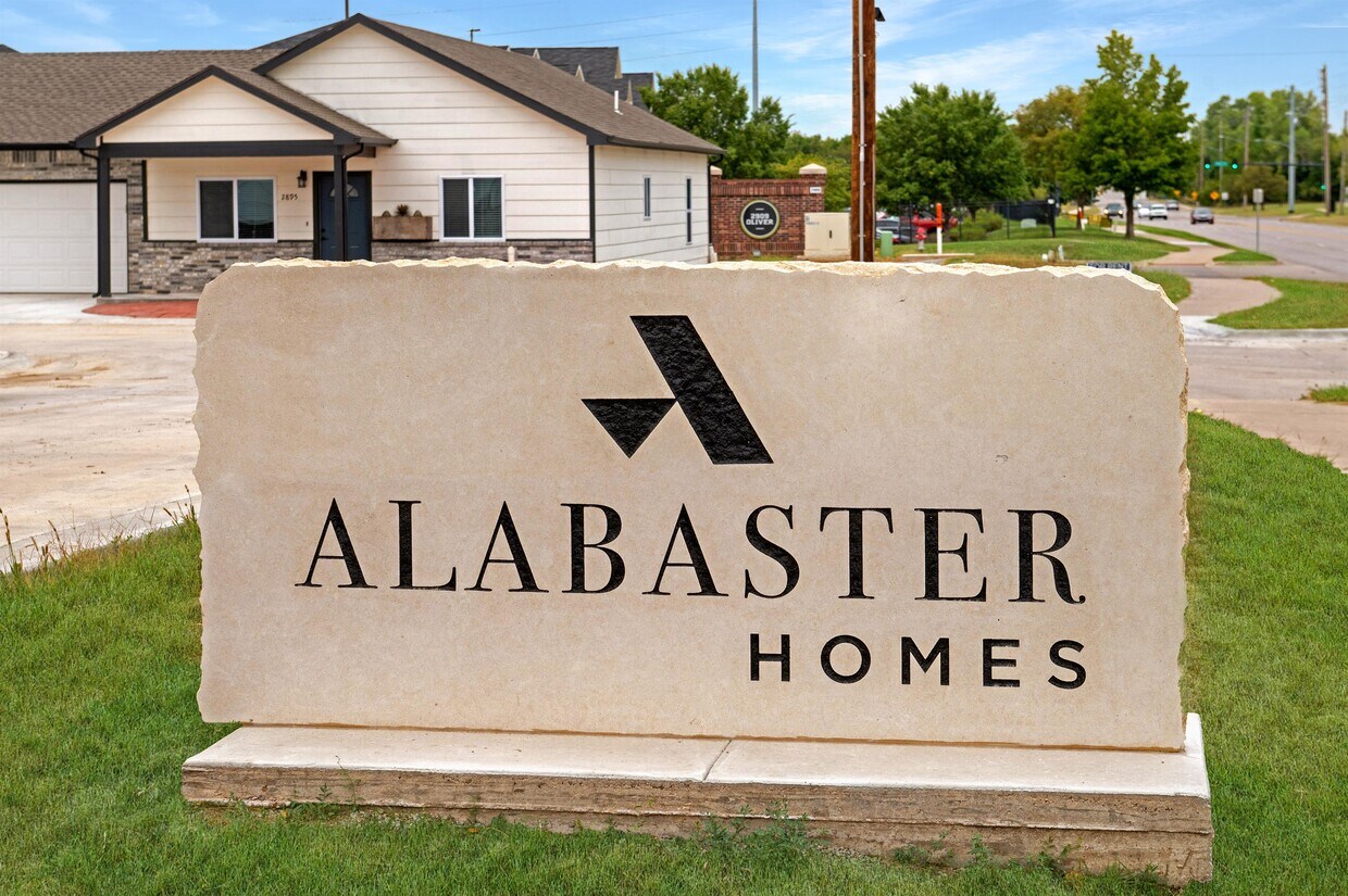 2885 N Oliver St Unit 2885 N Oliver, Wichita, KS 67220 Apartment for