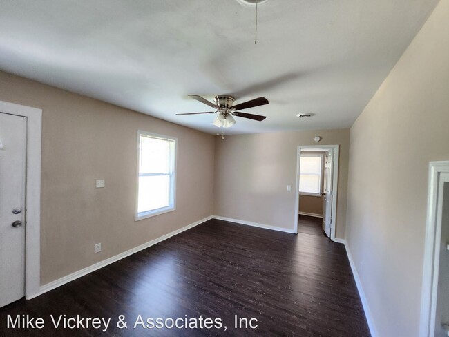 Building Photo - 3 br, 1 bath House - 2436 Ridge Road