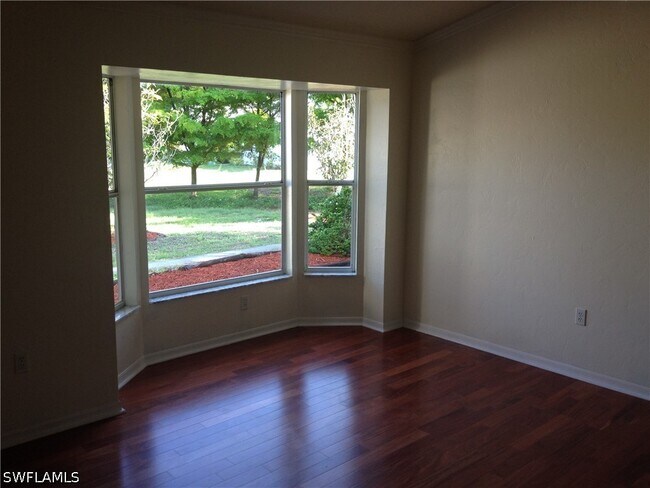 Foto del edificio - 7296 Coolidge Rd