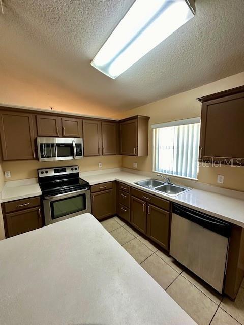 Foto del edificio - 5118 Hook Hollow Cir