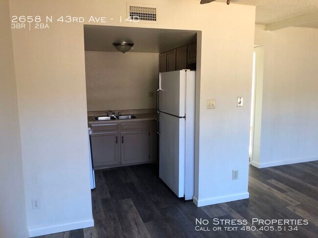 Foto del edificio - 3 bed 2 Bath Condo off 43rd Ave and Thomas!