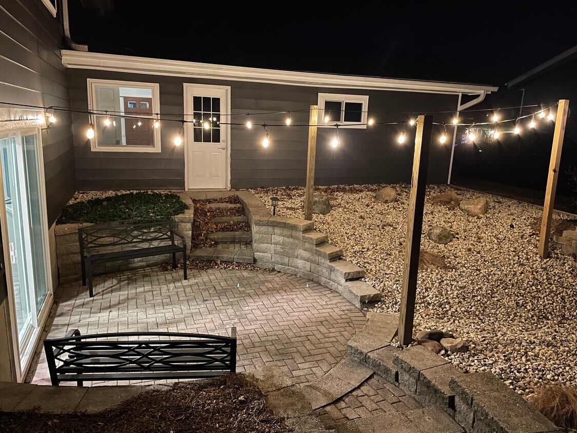 Foto principal - 1038 S Knollwood Dr