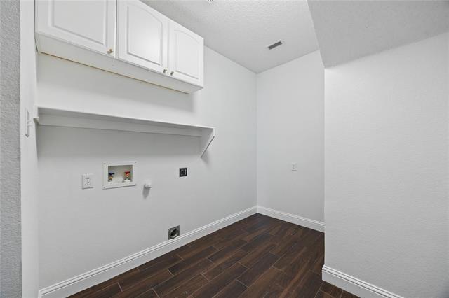 Building Photo - 726 Opal Ln