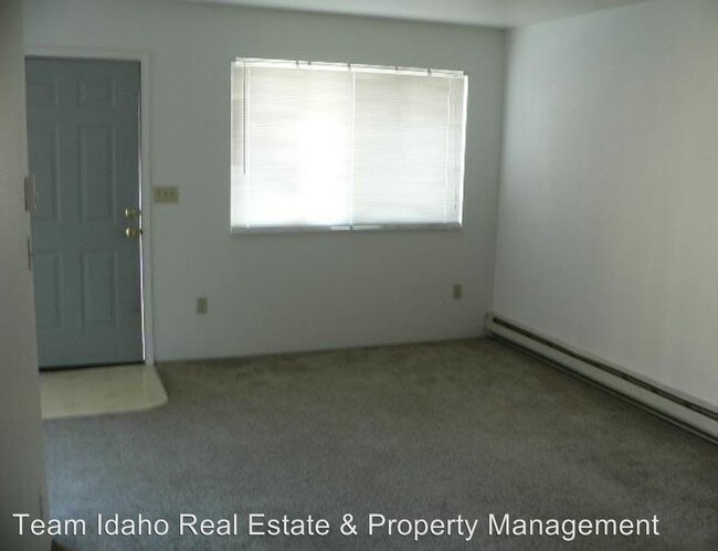 Building Photo - 1605 S Levick St